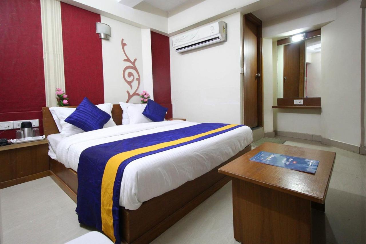 Hotel Campus Ahmadabad Zewnętrze zdjęcie