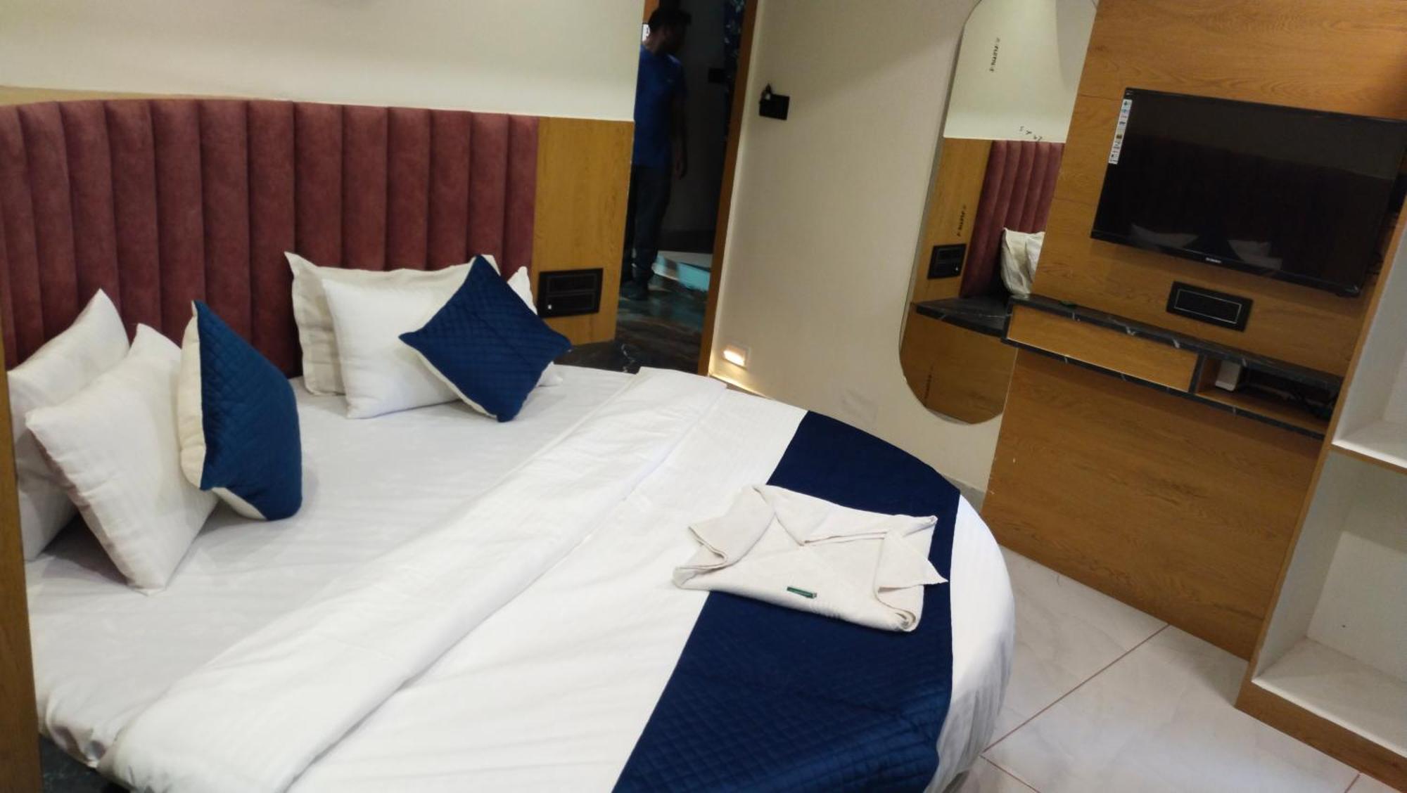 Hotel Campus Ahmadabad Zewnętrze zdjęcie
